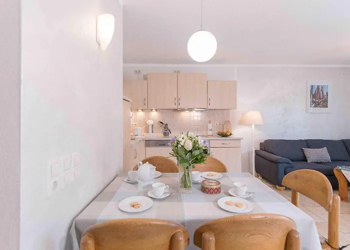 Haus Windfluechter Whg. Lf 6.1 Wustrow (Fischland)